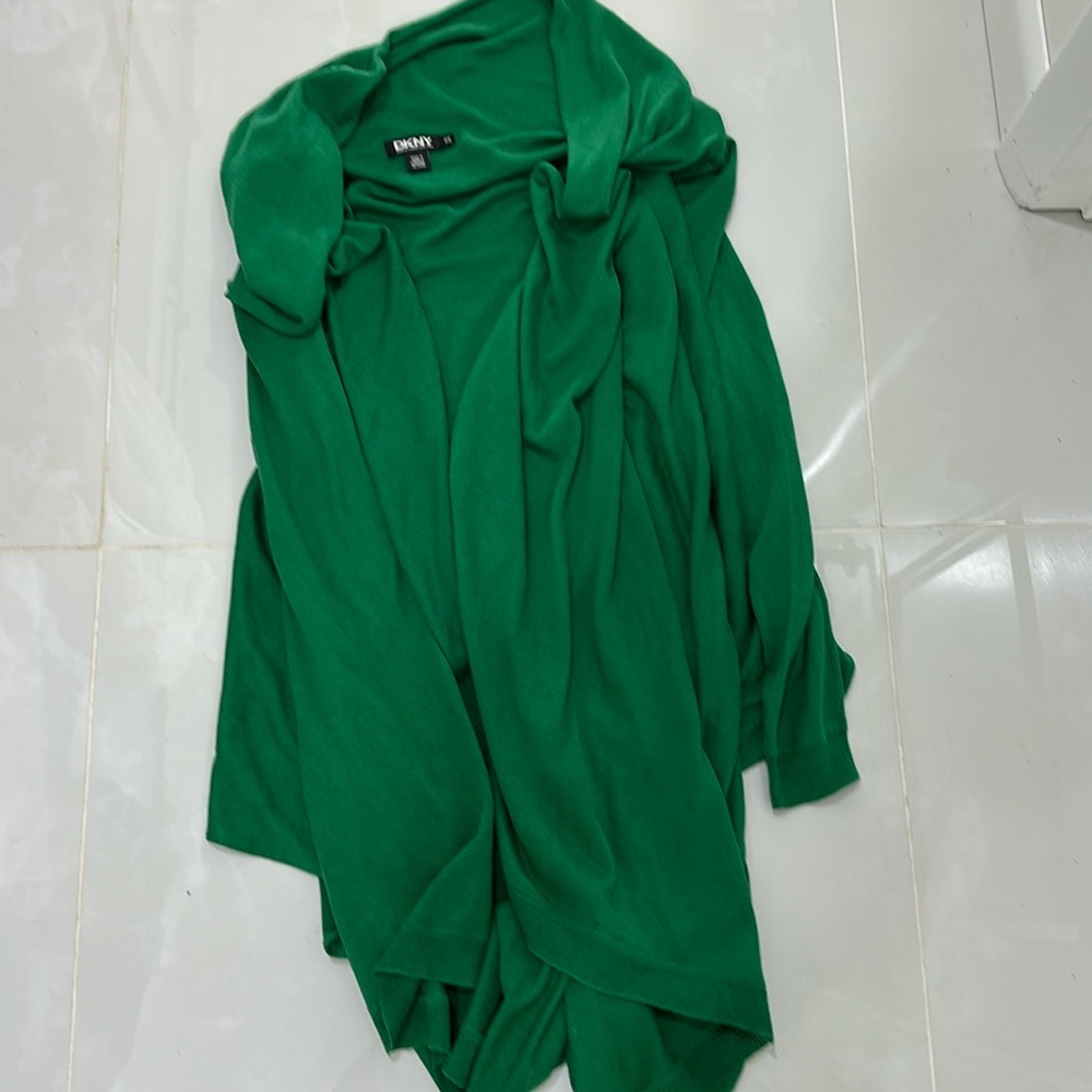Dkny size s women’s sweater